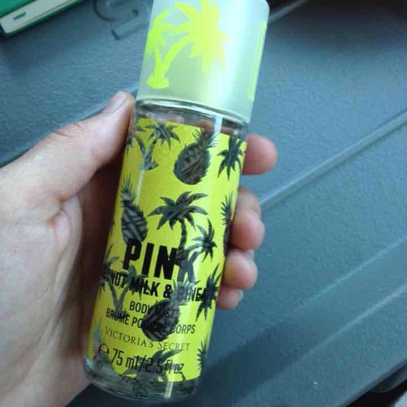 Referencia visual del perfume PINK COCONUT MILK & PINEAPPLE